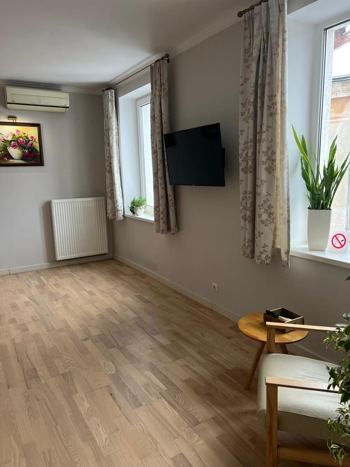 Apartment Kvitka Lviv Eksteriør bilde