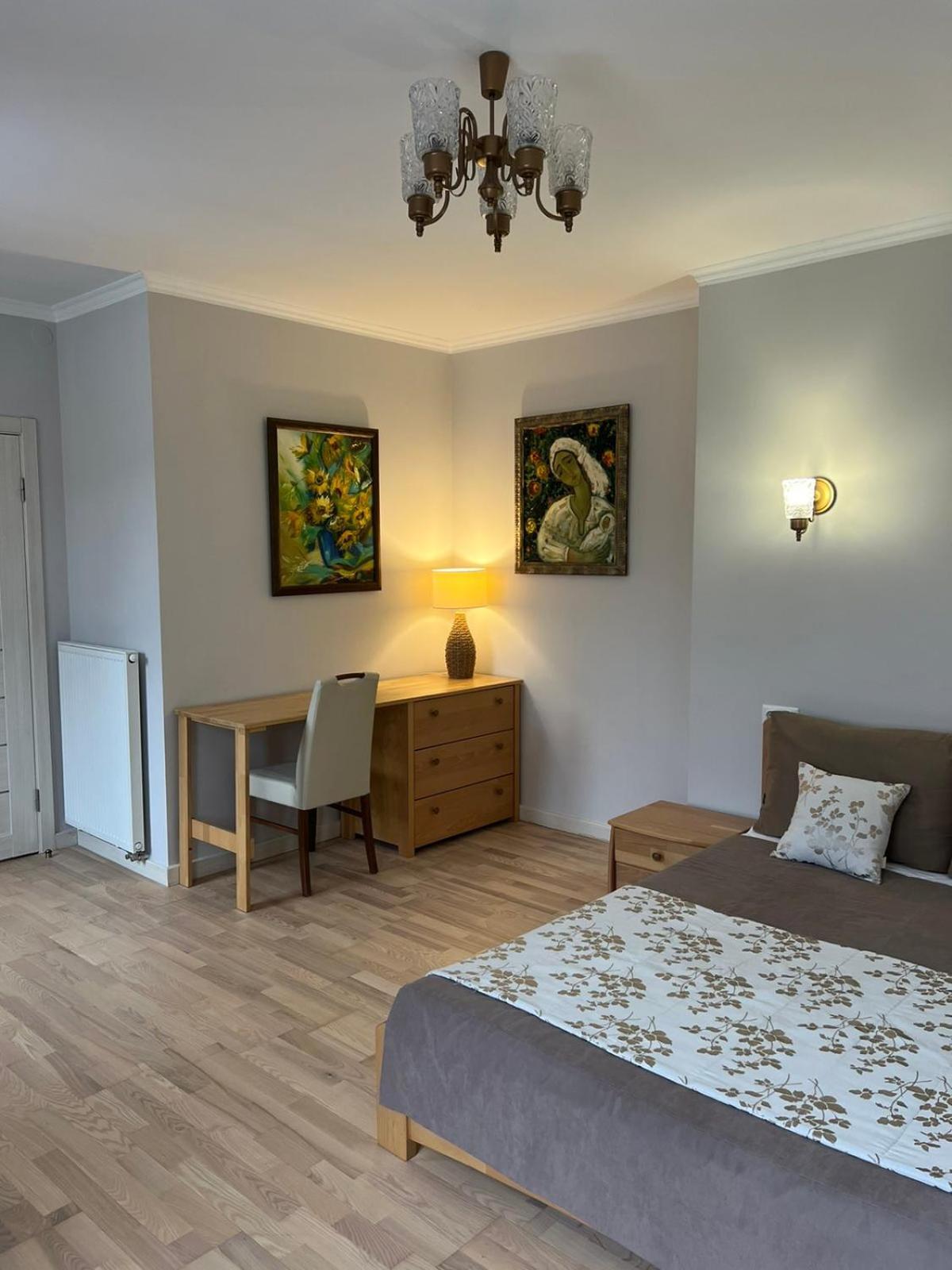 Apartment Kvitka Lviv Eksteriør bilde